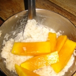 Yes, der Thai-Kochkurs in Chiang Mai war fantastisch! Hier Sticky Rice mit Mango
